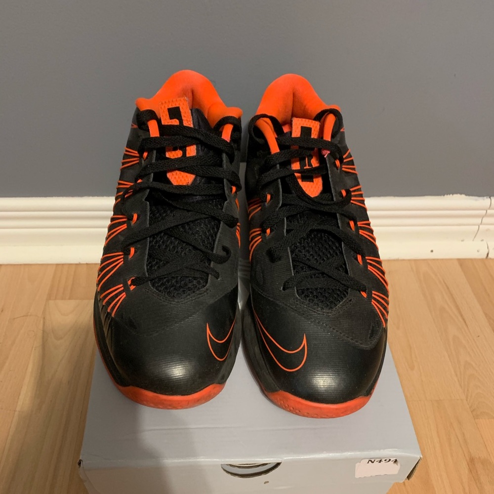 Nike Lebron 10 Low “Crimson” - Picture 2 of 5